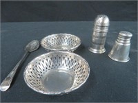 2 STERLING NUT DISHES & SPOON, 2 SALTS