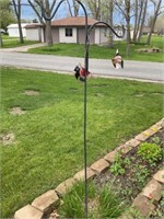 Bird feeder with Cardinal decor