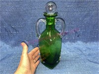Vtg green art glass 2-handles decanter