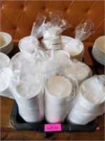 LOT OF PAPER TAKEOUT SOUP CUPS & LIDS