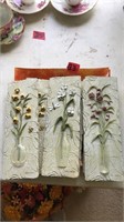 FLORAL WALL PLAQUES