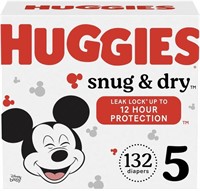 SIZE 5 - 132 PACK OF HUGGIES SNUG AND DRY DIAPERS
