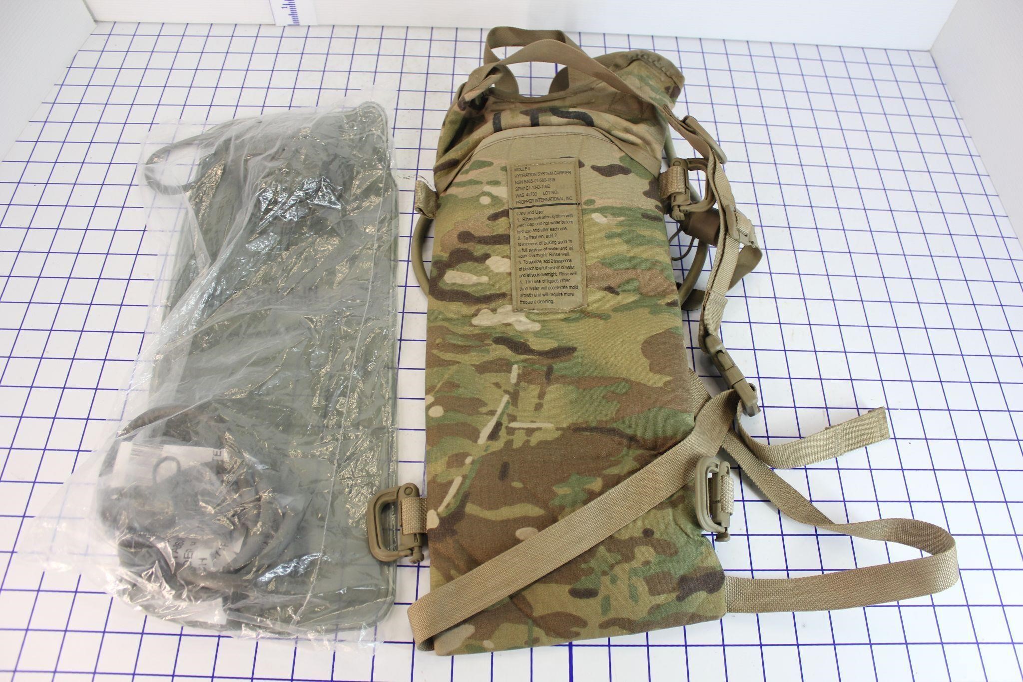 MILITARY HYDRATION POUCH