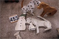 5 Wooden Dogs Statues - Wooden Holiday Sign