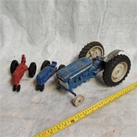 BARN 3pc Tractors Metal die cast Hubley Ford Minne