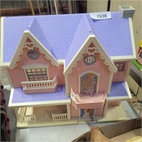 MB Doll House
