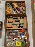 3 FLATS OF LOOSE DIECAST CARS OF ALL KINDS