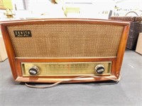 Vintage Am/Fm Zenith Radio