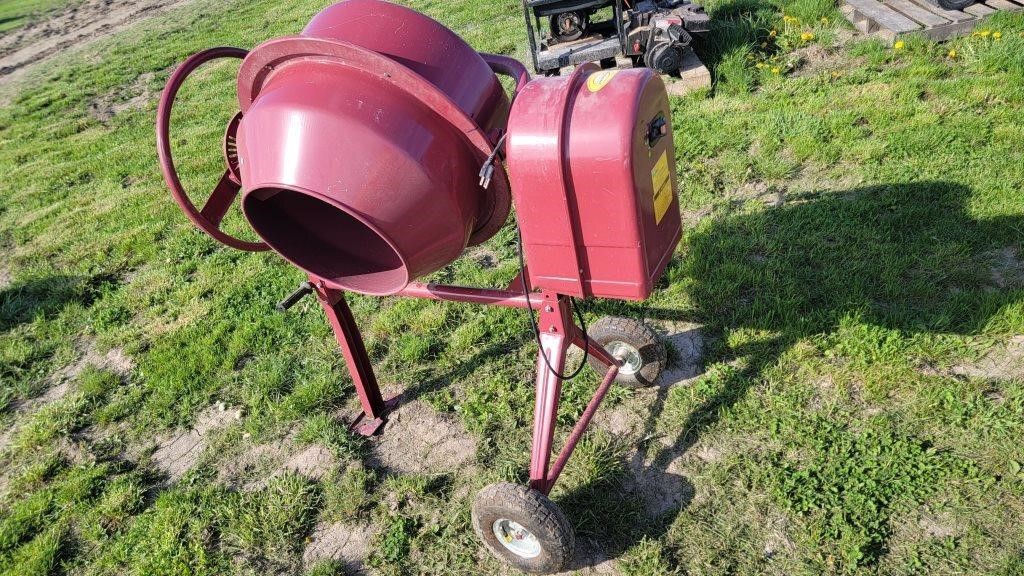 Northern Industrial 4.1 cubic foot cement mixer