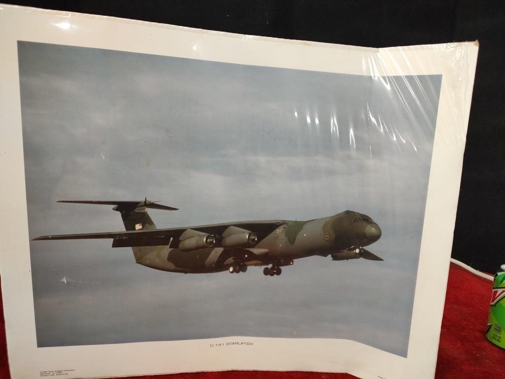 1992 C-141 Starlifter Poster 16 x 20 "
