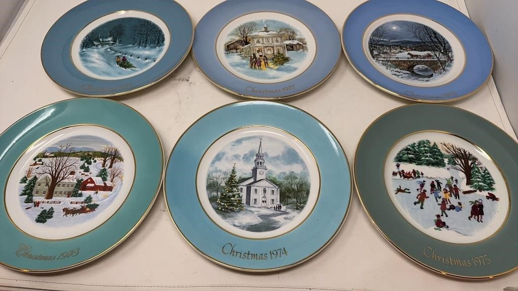 Enoch Wedgwood Christmas Plates