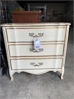 Vintage Bachelor Chest of Drawers