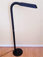 BLACK GOOSENECK FLOOR LAMP