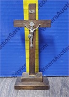 Small  Crucifix