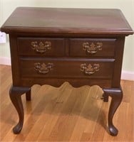 Pennsylvania House Queen Anne Side Table