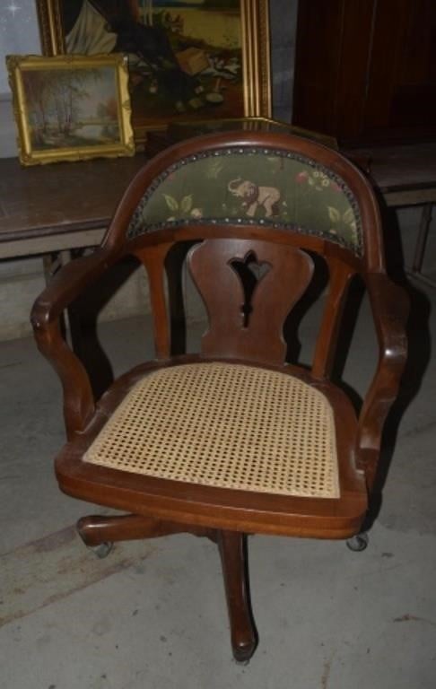 Nice Swivel Office Chair w/ Caned Seat