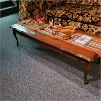 B557 Wood coffee table
