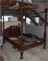 Fancy Carved 4 Poster Bed w/ Canopy