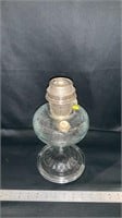 11 oil lamp, not tested no globe