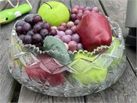 Near Cut Large Glass Fruit Bowl