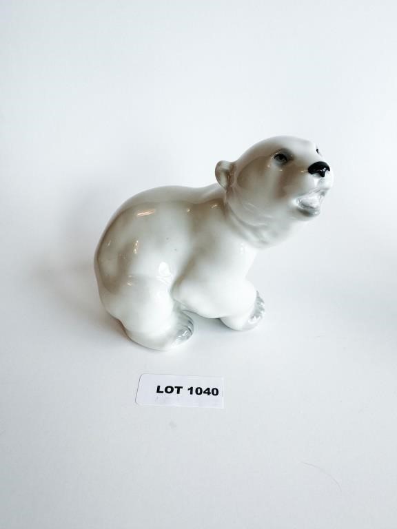 Antique Lomonosov Russia White Polar Bear