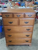 32" Maple 5 Drawer Dresser Chest