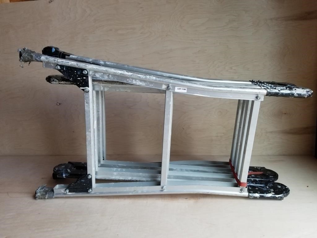 3-8FT Tressel Foldable Ladder