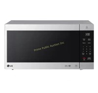 LG Appliances $265 Retail NeoChef Microwave,