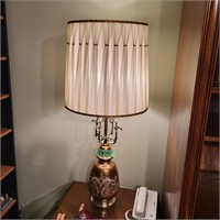 B564 Ornate retro lamp