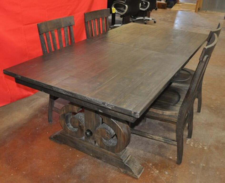 Farmhouse extension table w/ (4) chairs