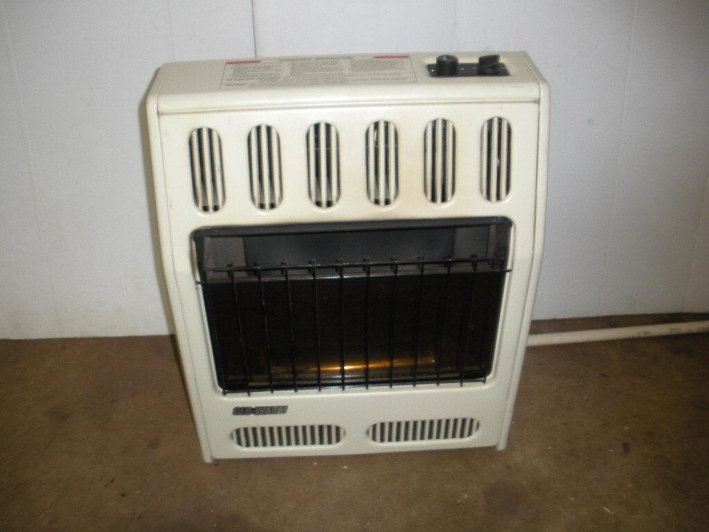 GLO-WARM NATURAL GAS WALL HEATER