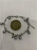 Bracelet plaqué or 18 kt, avec perles, 8 1/2 po