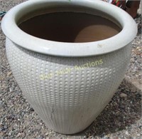 Vietnamese winter safe flower pot-