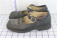 VINTAGE BUSTER BROWNS SHOES SIZE 12W