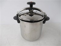 Magefesa Star Quick Easy To Use Pressure Cooker,