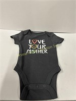 Carter’s Unisex Baby Bodysuit Newborn