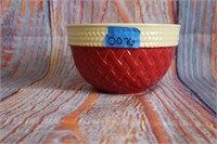 Lattice Design Stoneware Mixing Bowl 7"