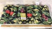 ASSORTED FABRIC & CHAIR PADS