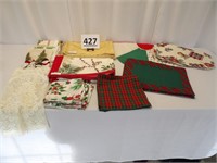 Christmas Table Cloths & Place Mats
