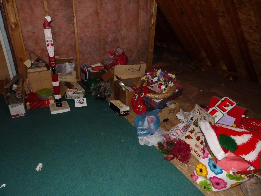 Christmas Decorations & Packaging Lot