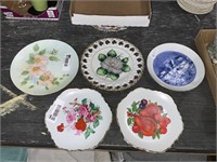 lot of vintage wall plates