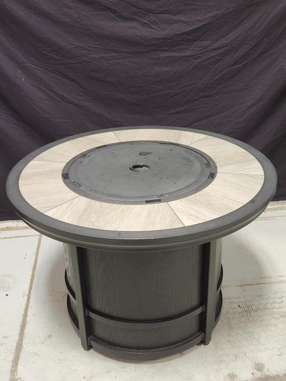 Fire Pit Table w/Cover