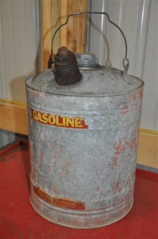 VTG 5-gal galv fuel can