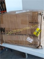 12 new Large Moving Blankets