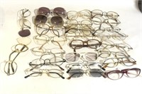 Lot of Vintage Eye Glasses Marine
