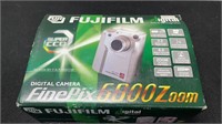 New In Box Fujifilm Digital Camera Finepix 6800 Zo