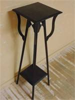 Arts and Crafts Style Oak Plant Stand.