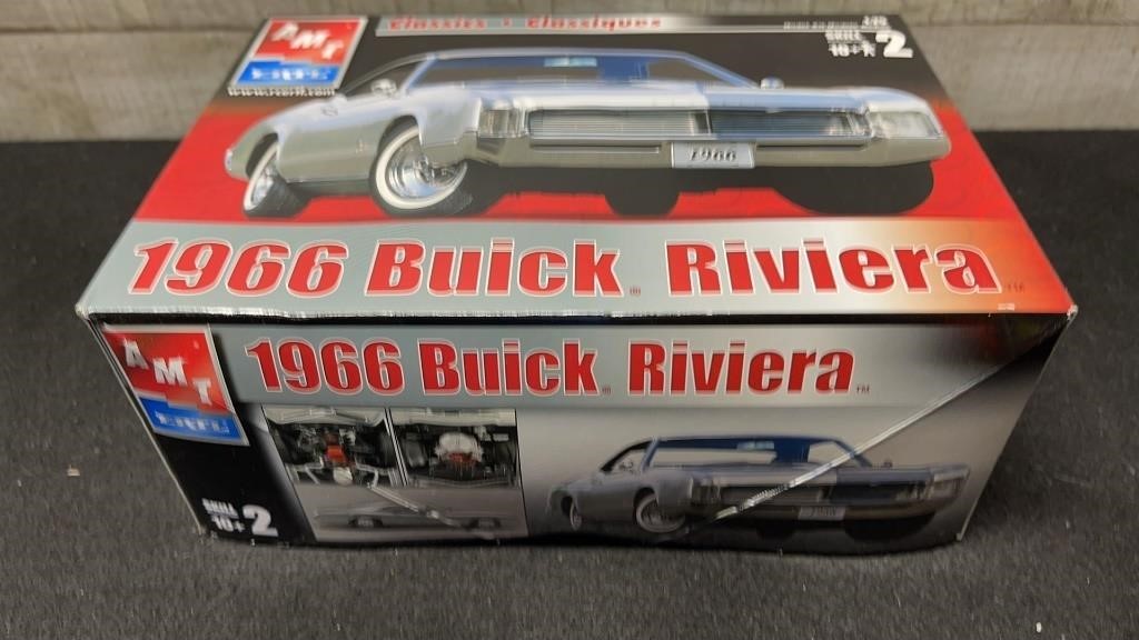 1966 Buick Riviera Model Kit