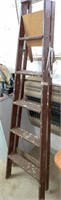 6ft Tall Folding Painters Ladder