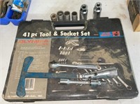 Misc Lot Tools: Sockets, Ratchet, Extender,